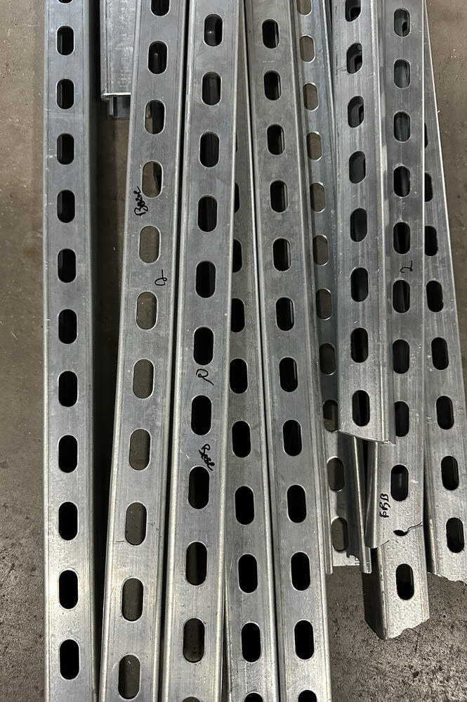 Repeating process, labeling parts